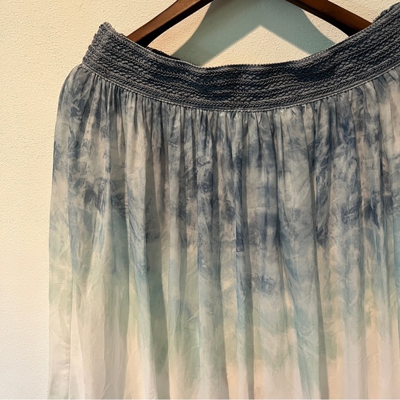 Soft Surroundings Watercolor Blue Green Midi Skirt Pullon Size Large Ombré - Picture 8 of 9